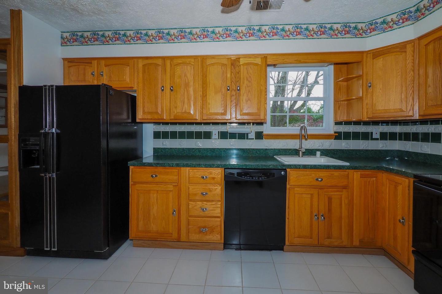 7789 FOX COURT