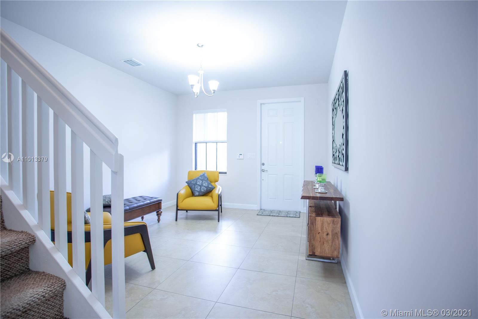 10417 NW 61st Ln Unit: 0